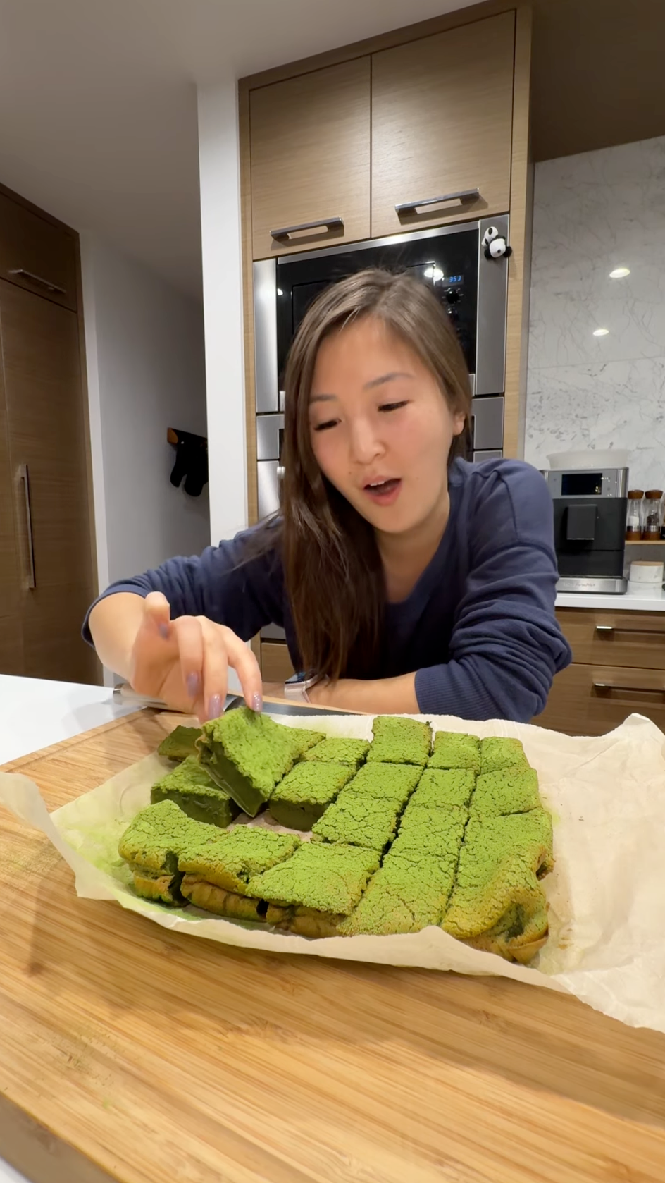 mochi matcha brownie fresh out from the oven